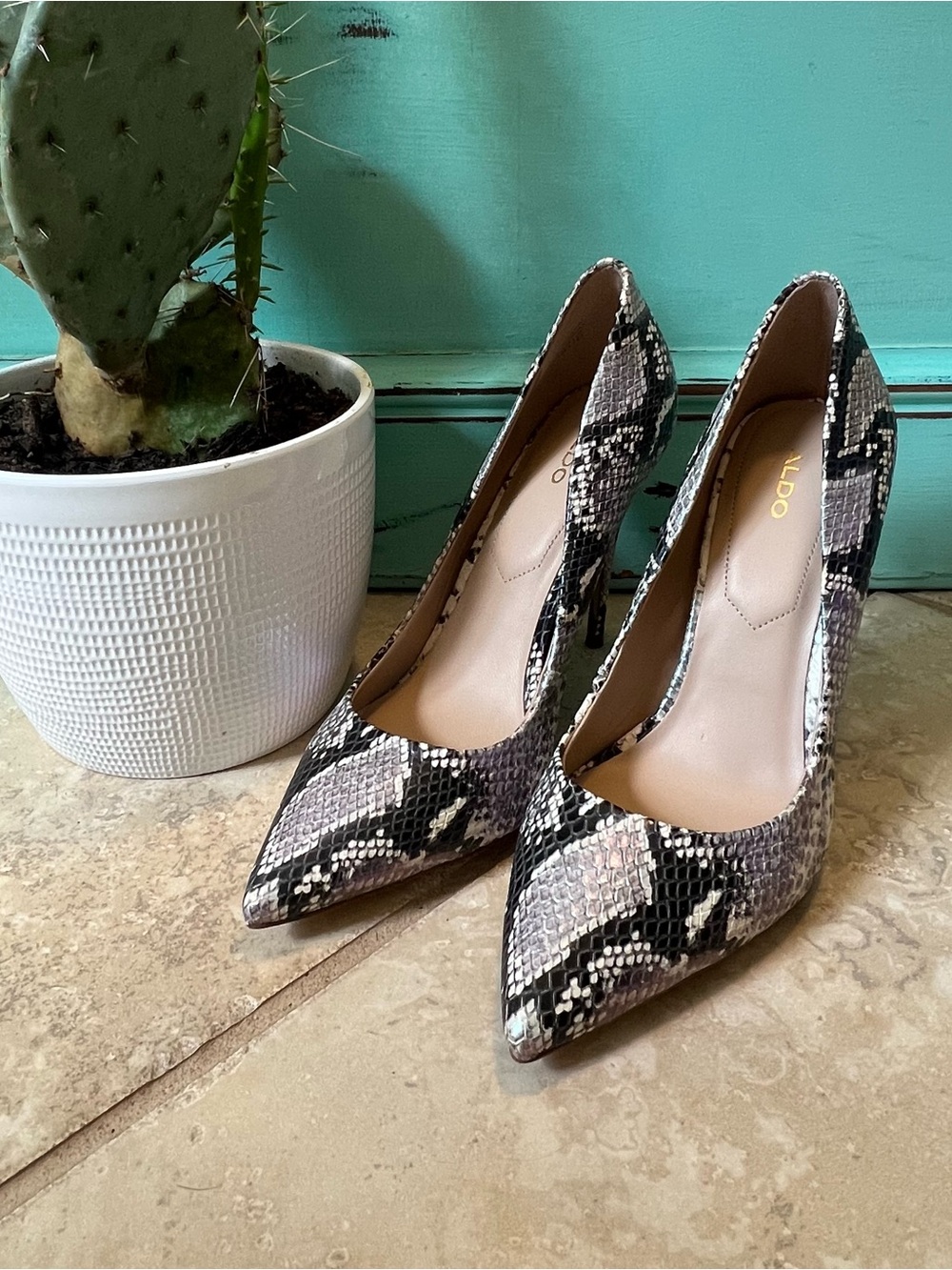 Aldo Iridescent Snake Print Pointed Toe Pumps w/ Stiletto Heel Women’s Size 8